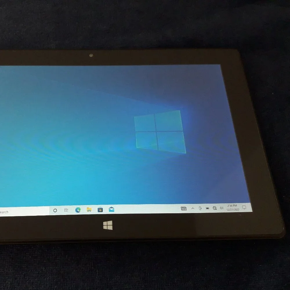 Fusion5 Ultra Slim Windows 10 Tablet PC - 4GB RAM, 128GB Storage, 10 Inch